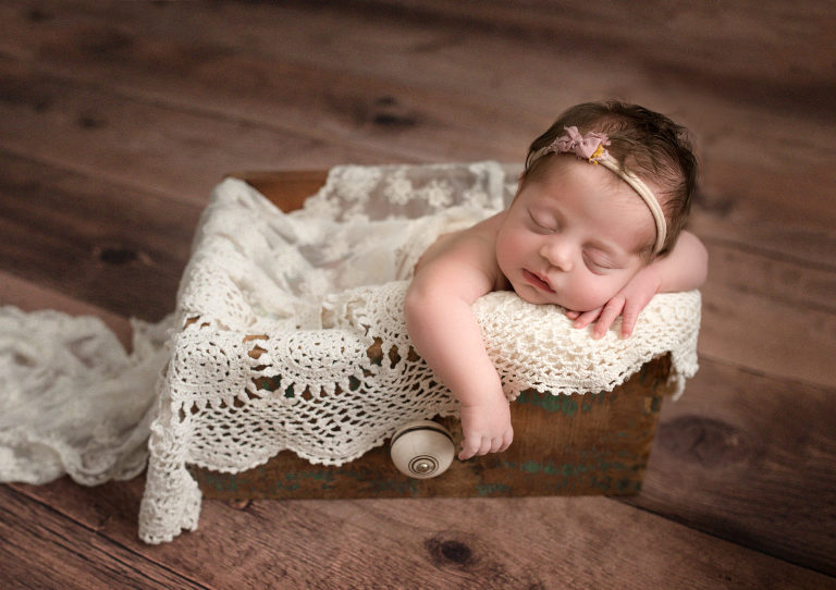 Long Island Baby Photographer | Ewa Skapski Photography | www.ewaskapskiphotography.com