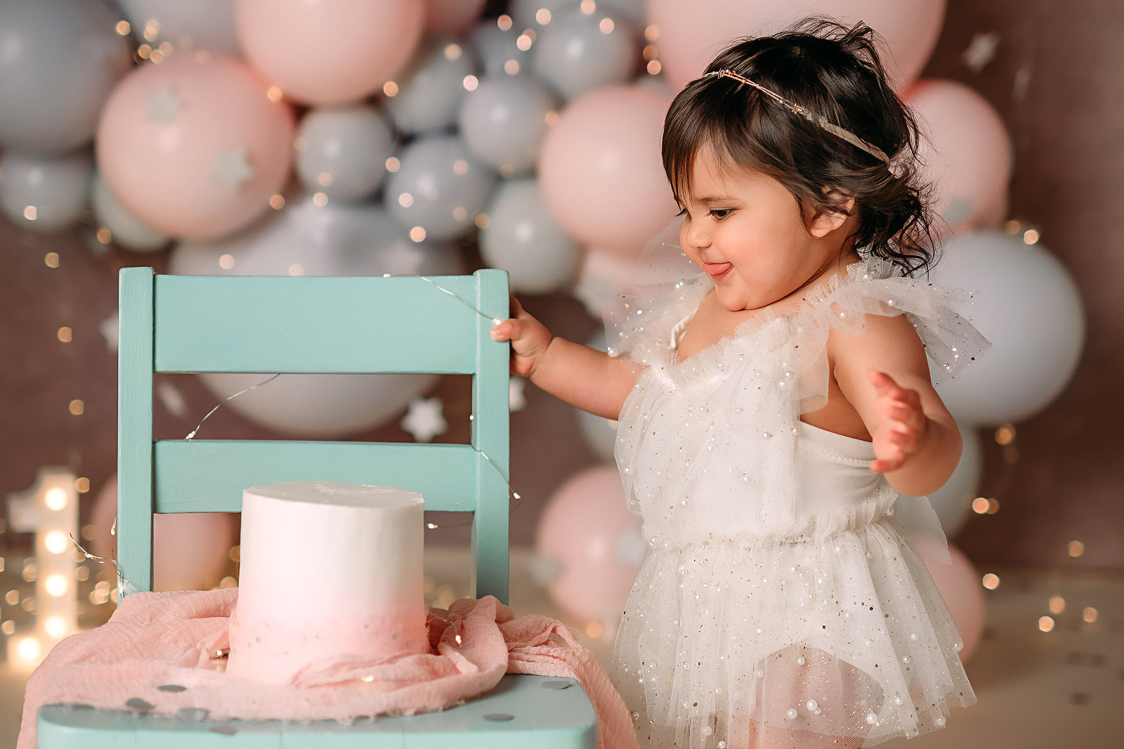 first birthday cake smash session long island photographer