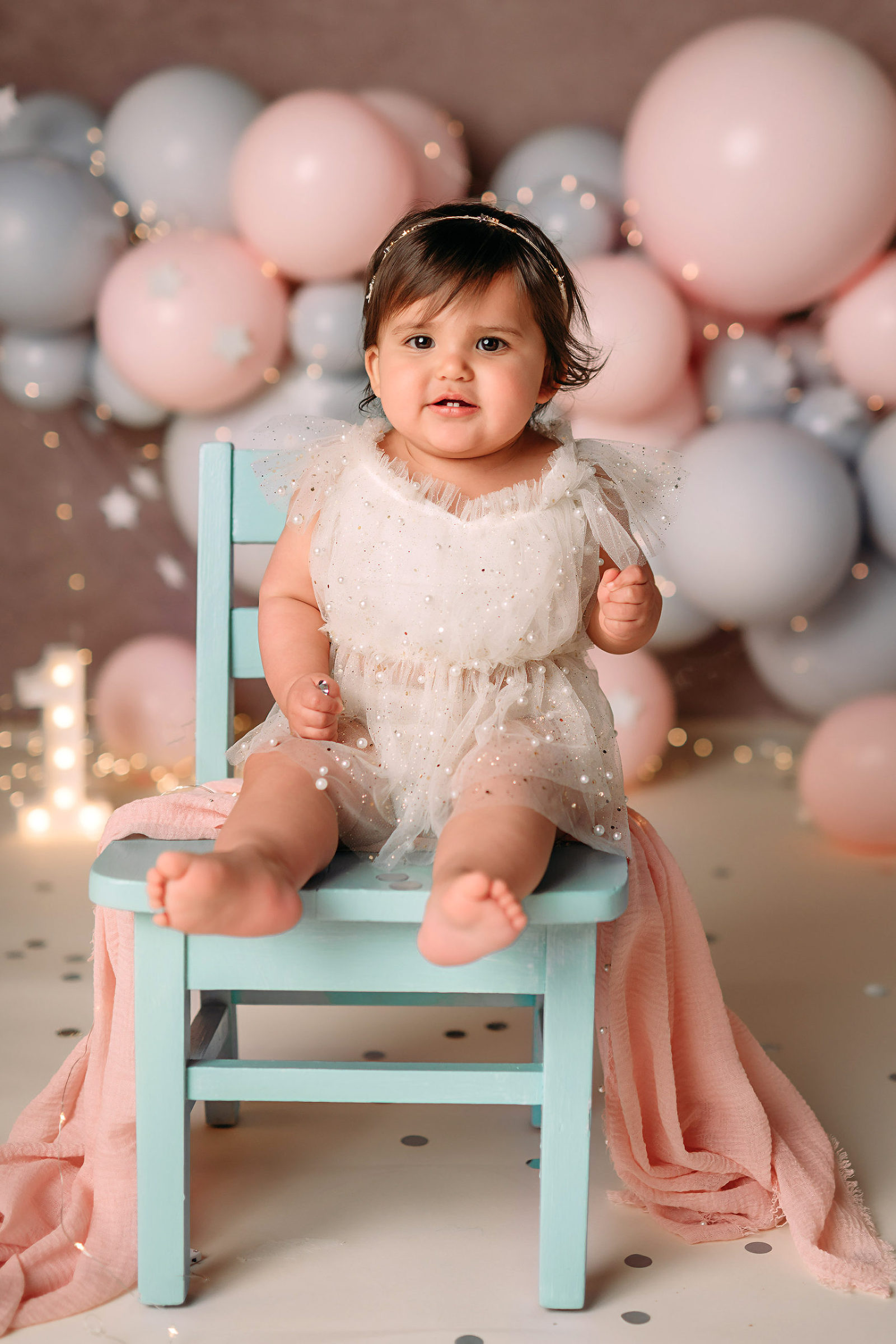 first birthday Cake smash session